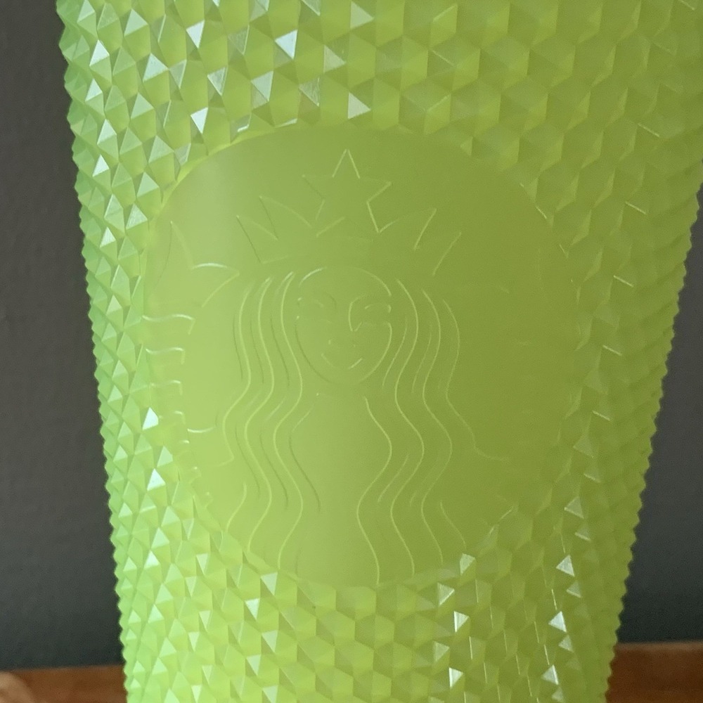 Starbucks 2022 Glow-in-the-Dark Lime Green Studded Tumbler 24 Oz - Picture 2 of 4